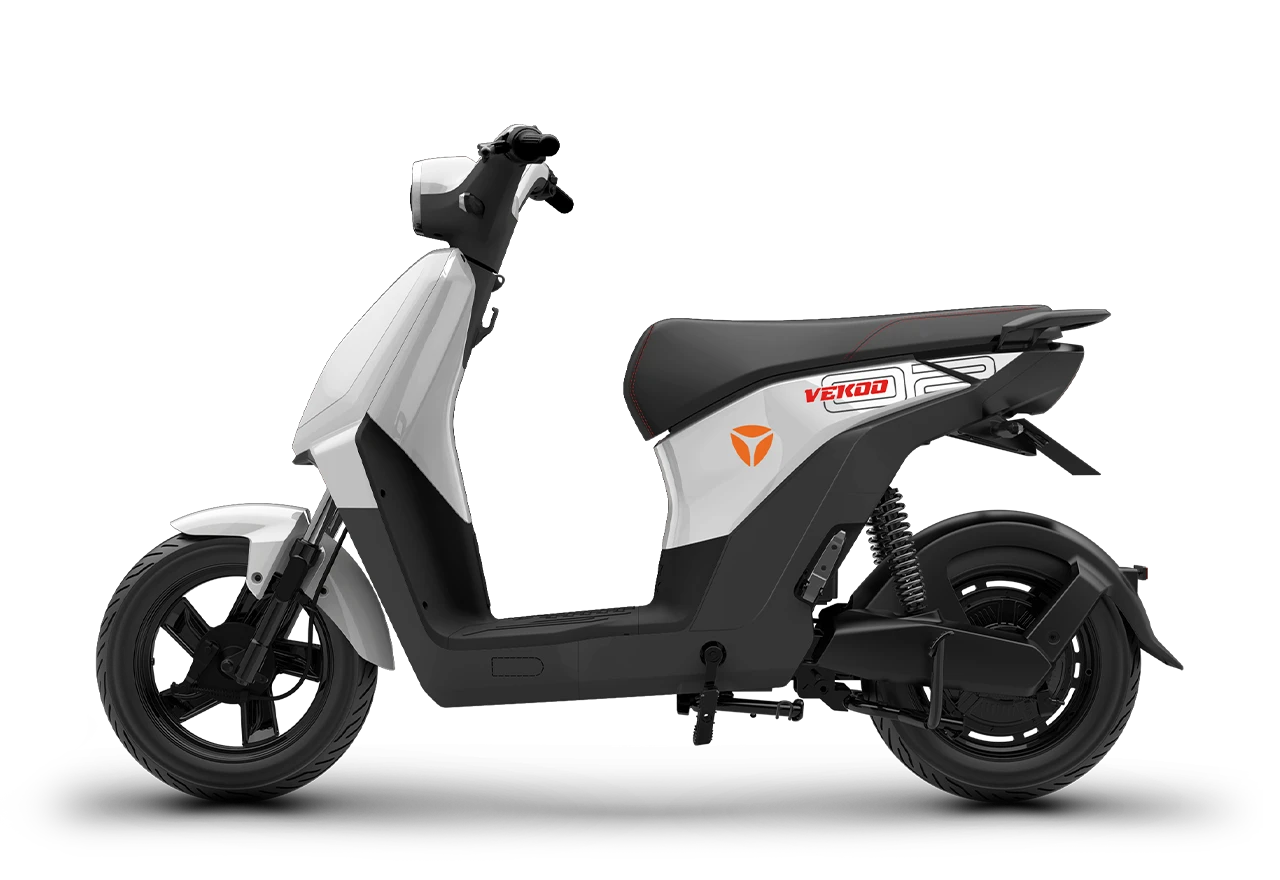 trắng mặt trăng_vekoo YADEA VEKOO