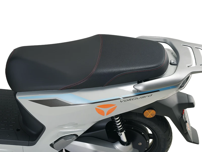 V002 PL Yên xe Xe Máy Điện YADEA VOLTGUARD P-L